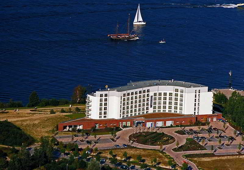 Elaya Hotel Hamburg Finkenwerder Ehemals The Rilano Hotel Hamburg Dış mekan fotoğraf